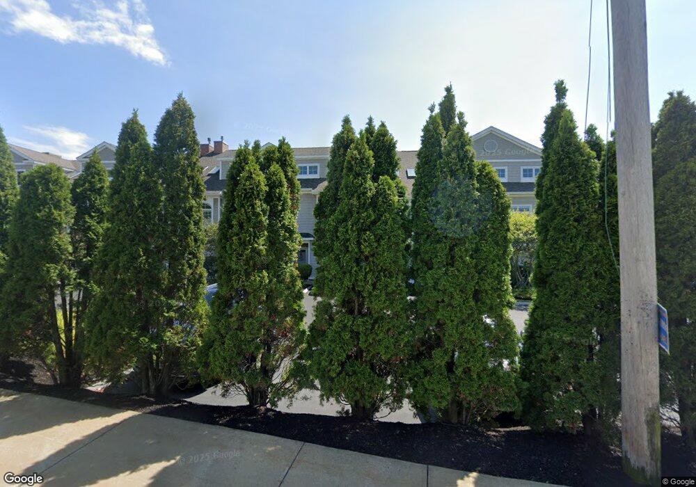 19 Bridge St unit 10, Kittery, ME 03904 - photo 1