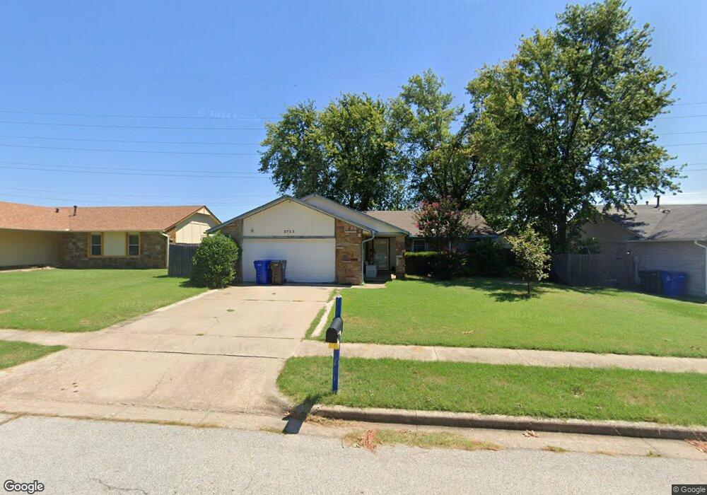 3713 S Narcissus Ave, Broken Arrow, OK 74011 - photo 1
