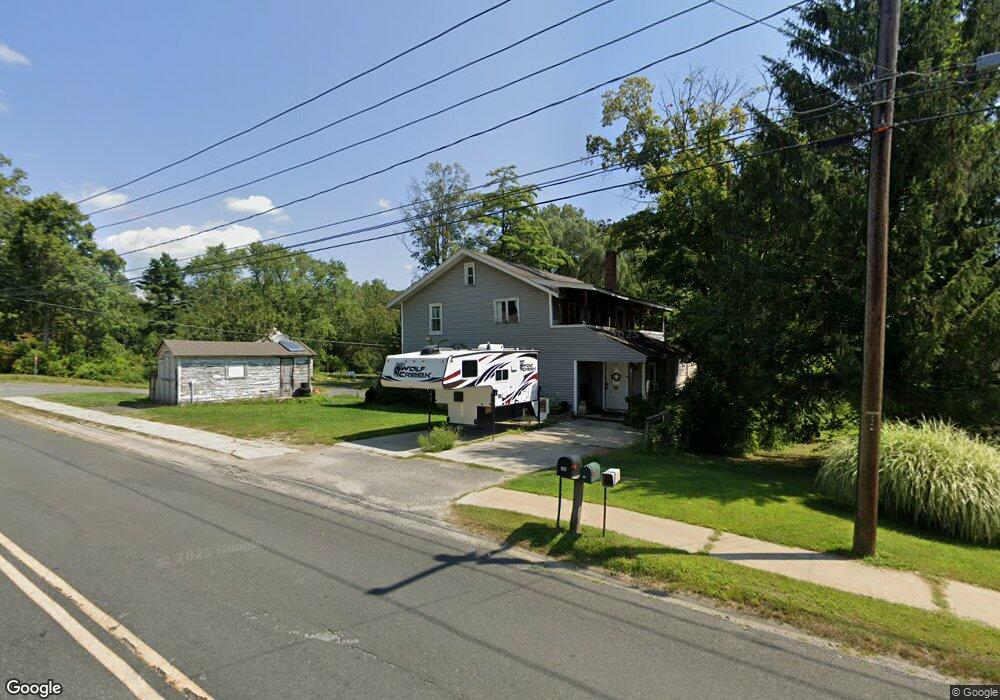 156 N Elm St, Canaan, CT 06018 - photo 1