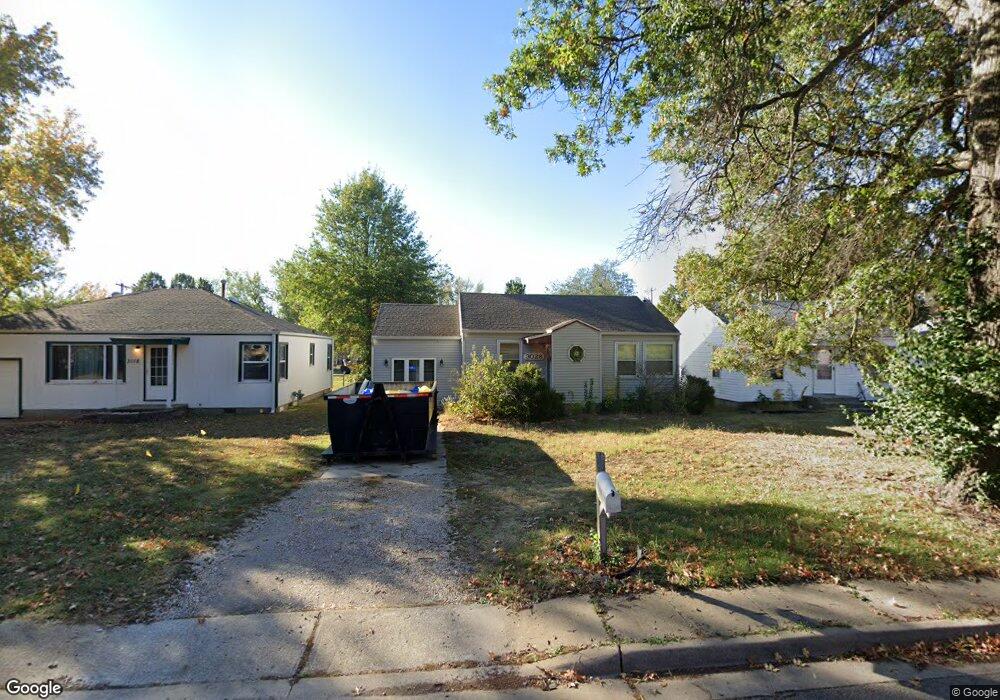 3028 Dirr Ave, Parsons, KS 67357 - photo 1