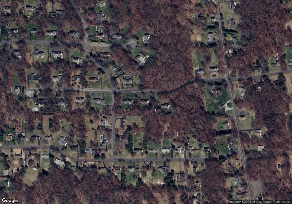 33 Crossbow Ln, Monroe, CT 06468 - photo 1