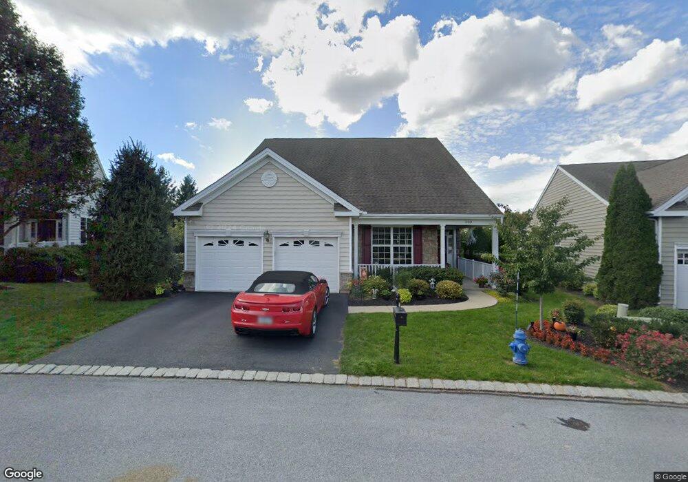 660 Hawthorne Ln unit 73, Mount Joy, PA 17552 - photo 1