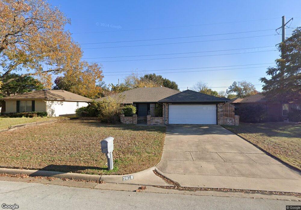 2028 Northglen Dr, Hurst, TX 76054 - photo 1