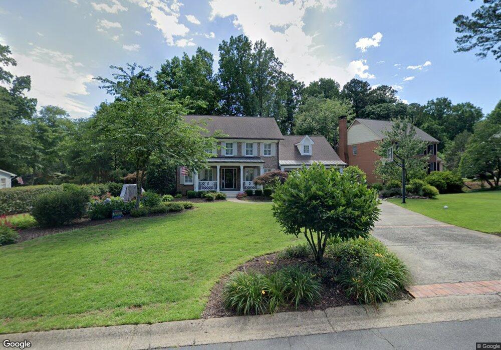 4900 Lakeland Dr, Marietta, GA 30068 - photo 1