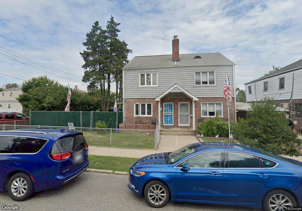 13801 64th Ave, Flushing, NY 11367 - photo 1