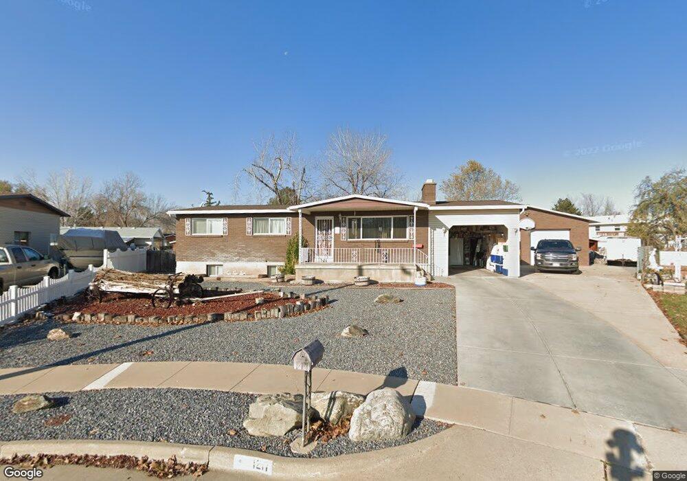 1217 N 300 E, Layton, UT 84041 - photo 1
