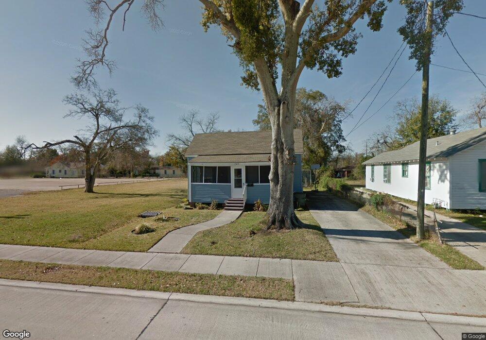 325 N Blake St, Lake Charles, LA 70601 - photo 1