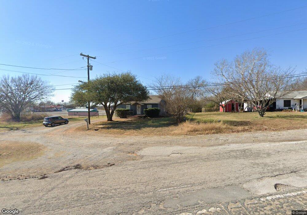 1607 Bells Dr, Denison, TX 75021 - photo 1