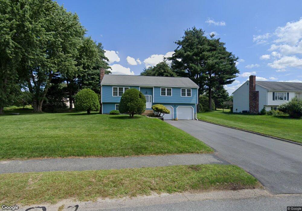 29 Tomahawk Dr, Northborough, MA 01532 - photo 1