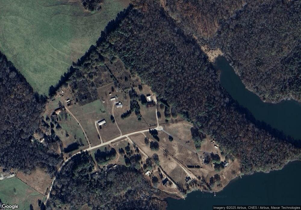 977 Black Horse Run unit 8, Martin, GA 30557 - photo 1