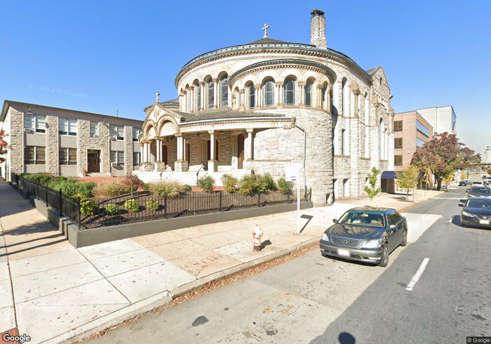 22 W Preston St, Baltimore, MD 21201 - photo 1