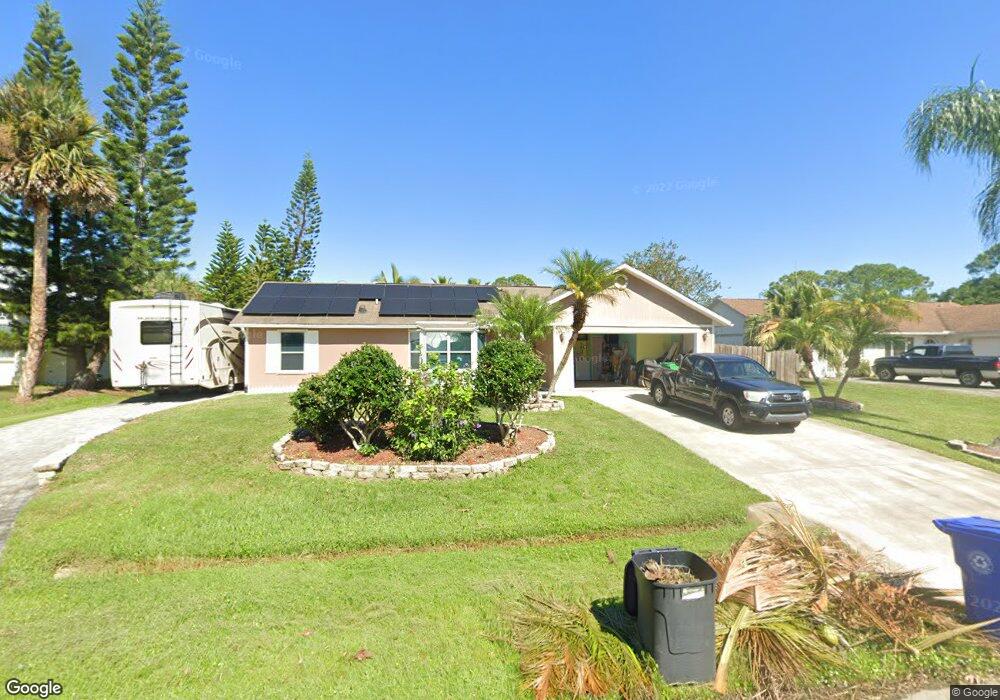 1384 Damask Ln, Sebastian, FL 32958 - photo 1