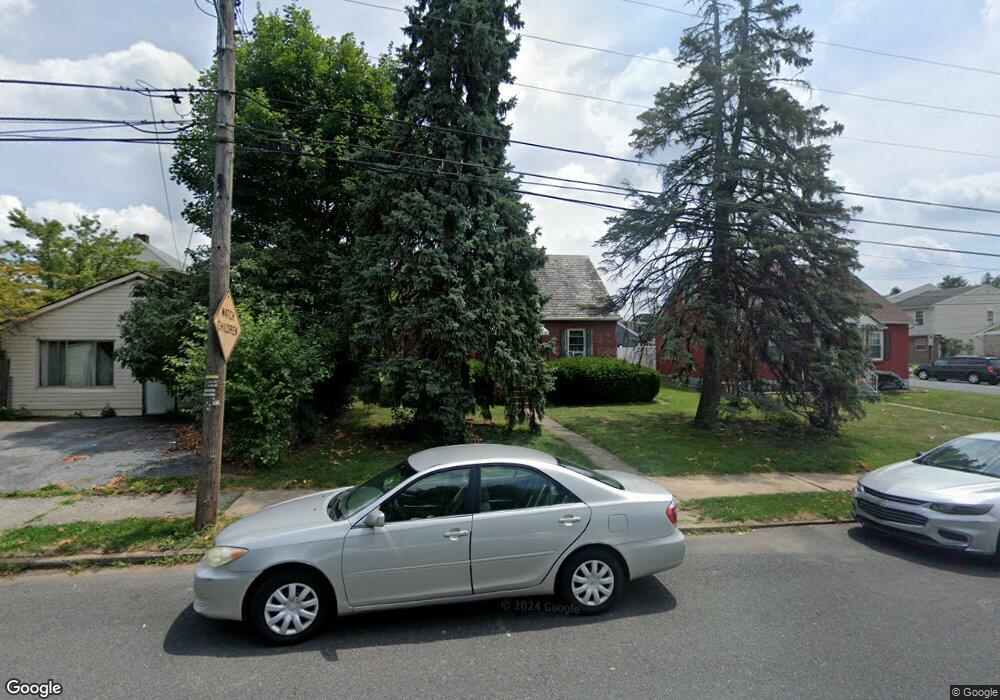 707 N Jerome St, Allentown, PA 18109 - photo 1