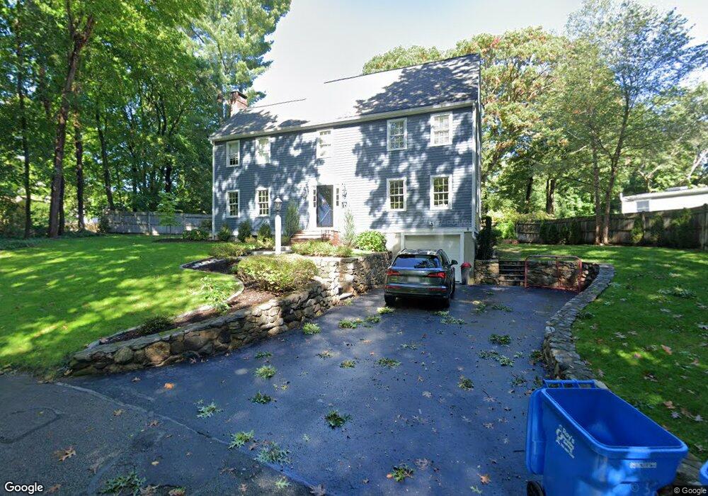 15 Hunting St, Wellesley Hills, MA 02481 - photo 1