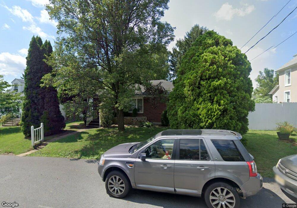 904 Mill St, Phillipsburg, NJ 08865 - photo 1