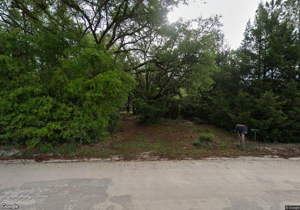 709 SW Roberts Ave, Fort White, FL 32038 - photo 1