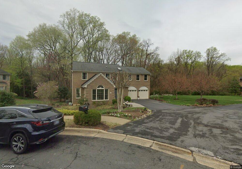 1039 Northwoods Trail, McLean, VA 22102 - photo 1