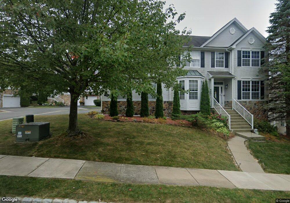 175 Winding Hill Dr, Hackettstown, NJ 07840 - photo 1