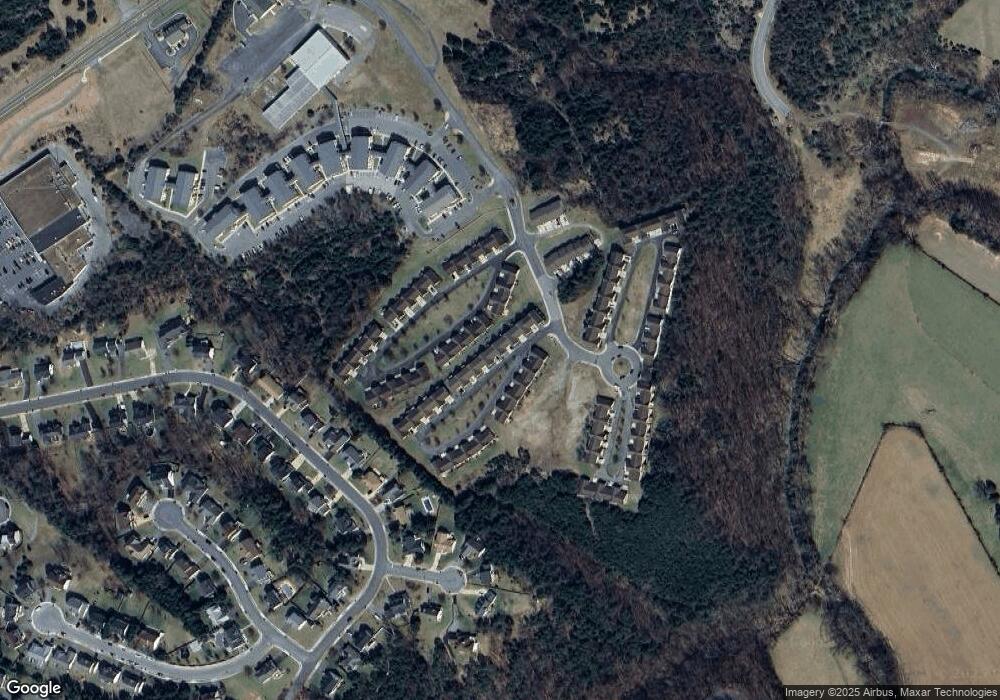 32 Logan Circle A-4 unit A4, Strasburg, VA 22657 - photo 1