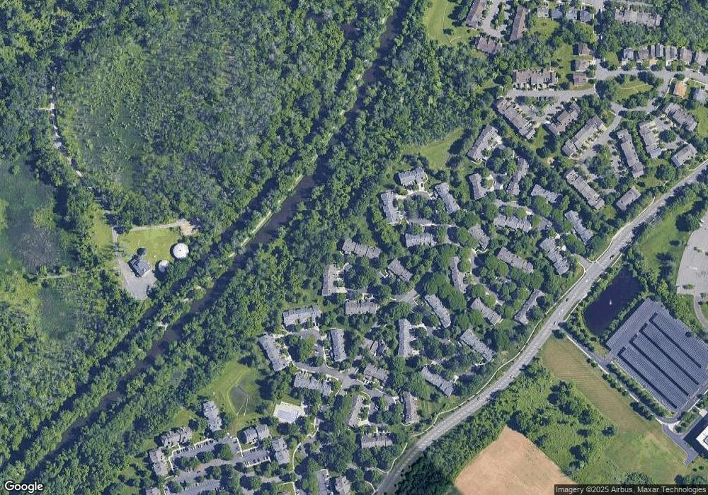 9 Towpath Ct, Princeton, NJ 08540 - photo 1