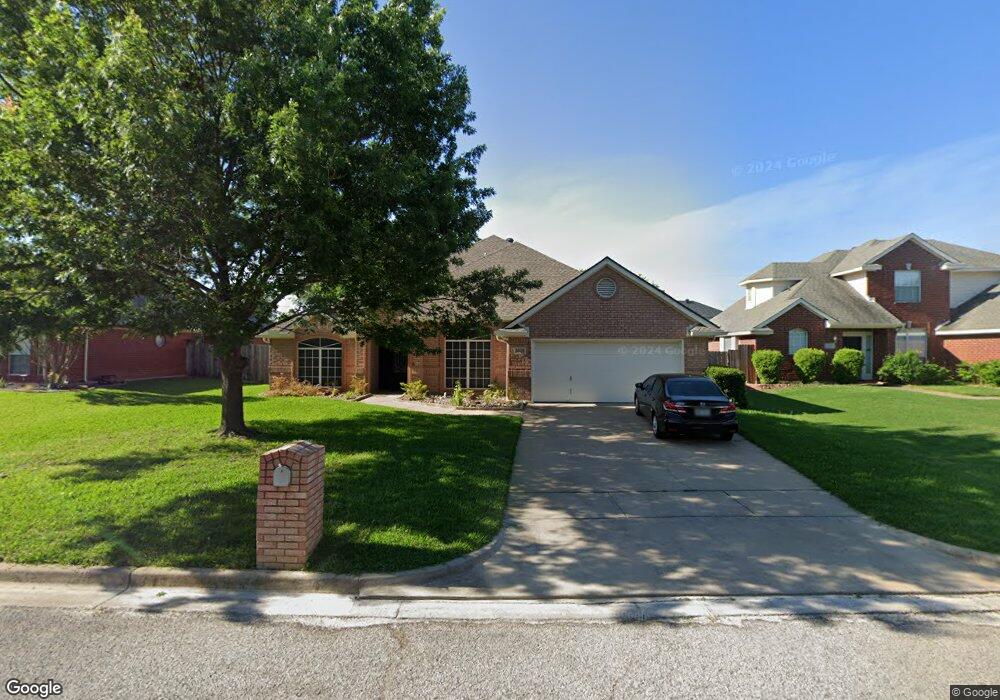 8528 Smith Dr, North Richland Hills, TX 76182 - photo 1