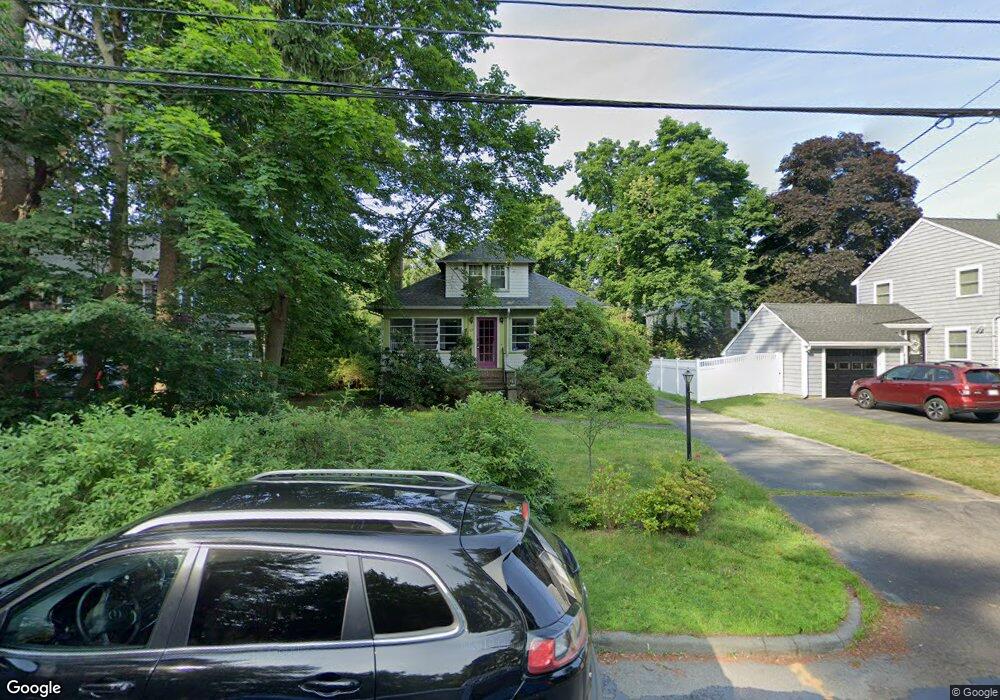 67 Fullers Ln, Milton, MA 02186 - photo 1