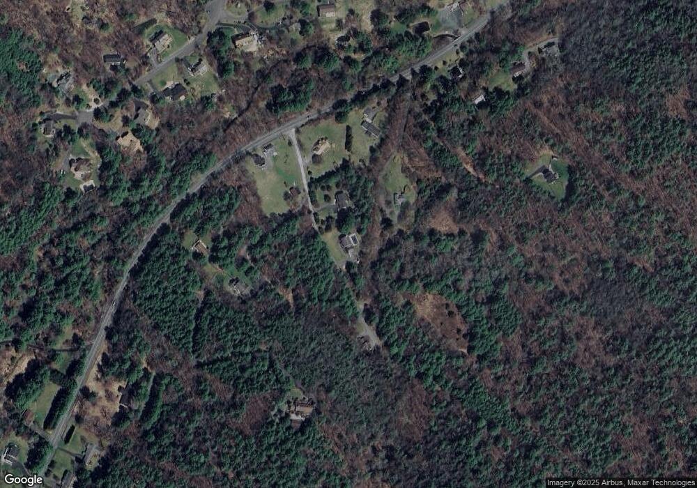 106 Meadow Ct, Milford, PA 18337 - photo 1