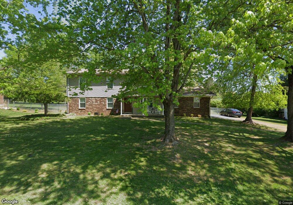 1315 Cedar Dr, Georgetown, IN 47122 - photo 1