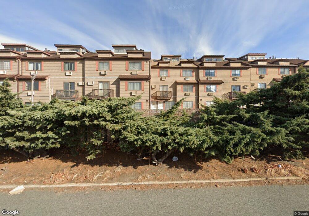 80A Lamped Loop, Staten Island, NY 10314 - photo 1