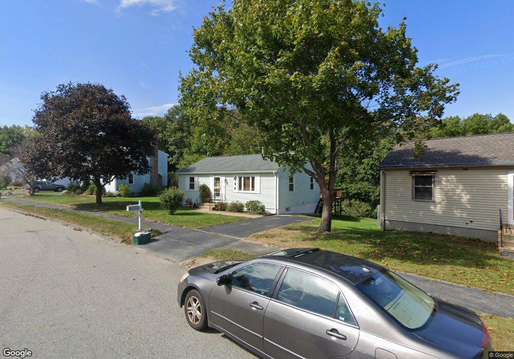 8 Parsons Hill Dr, Worcester, MA 01603 - photo 1