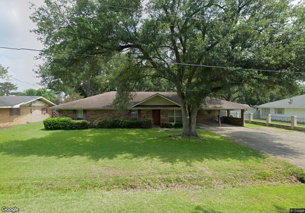 1320 Clanton Ave, Eunice, LA 70535 - photo 1