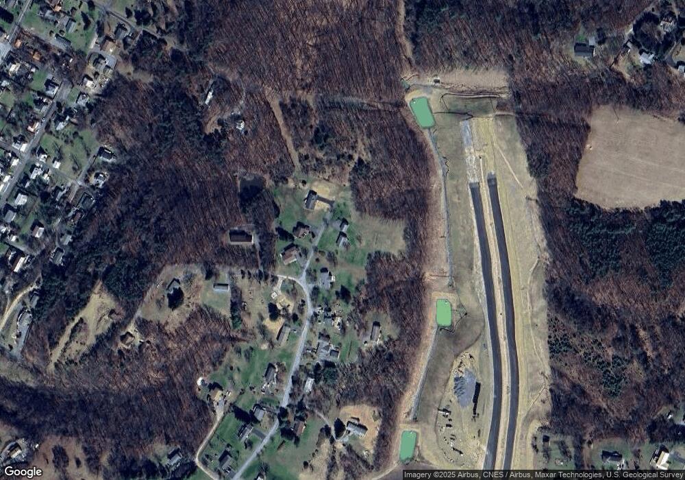 336 Morgan Ln, Berkeley Springs, WV 25411 - photo 1