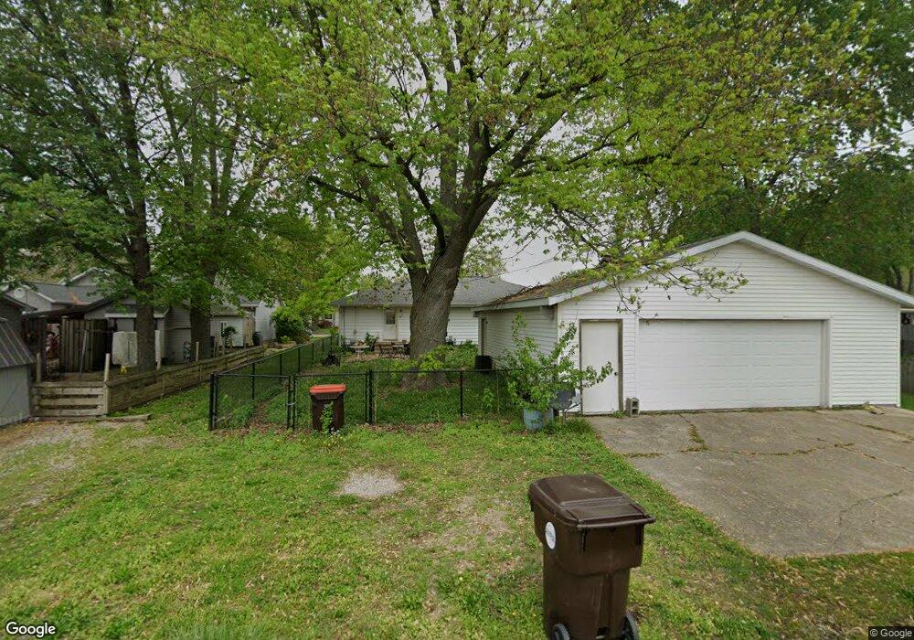 1519 Broadway St, Lincoln, IL 62656 - photo 1