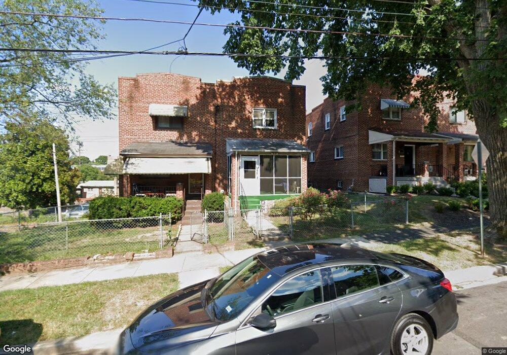 18 54th St SE, Washington, DC 20019 - photo 1