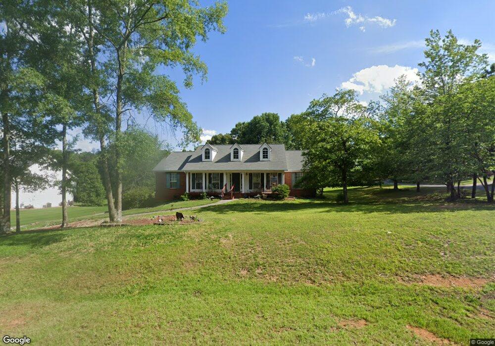 101 Cathy Ln NE, Calhoun, GA 30701 - photo 1