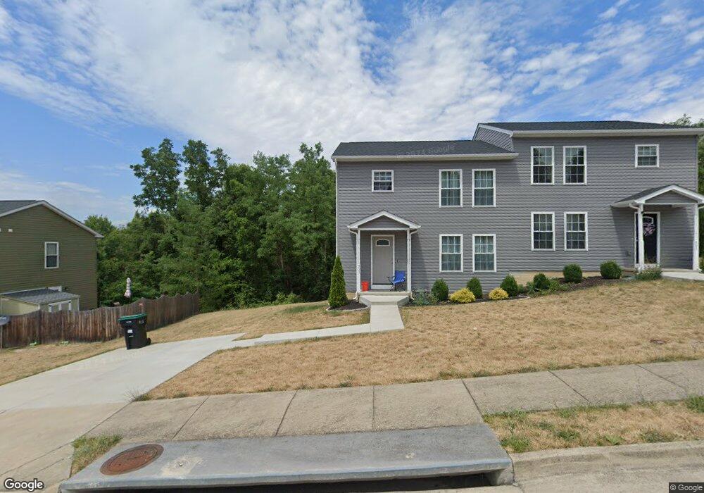 533 Stonewall St, Strasburg, VA 22657 - photo 1