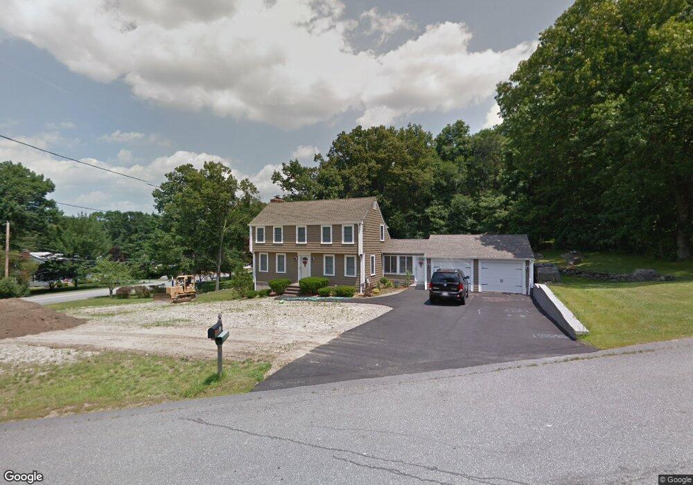 82 Lexington Rd, Dracut, MA 01826 - photo 1