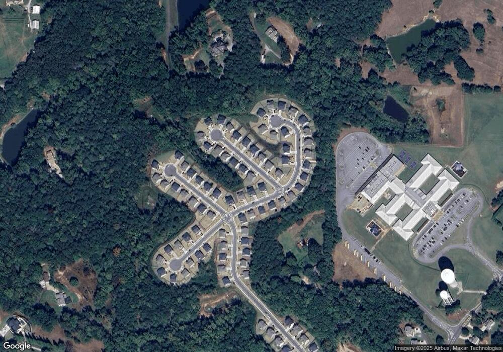 705 Callan Ct, Holly Springs, GA 30115 - photo 1