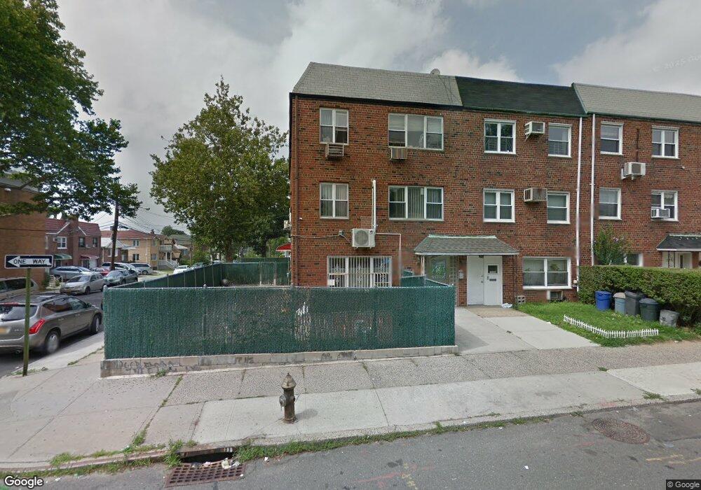 157-03 Horace Harding Expy unit 3rd, Flushing, NY 11367 - photo 1