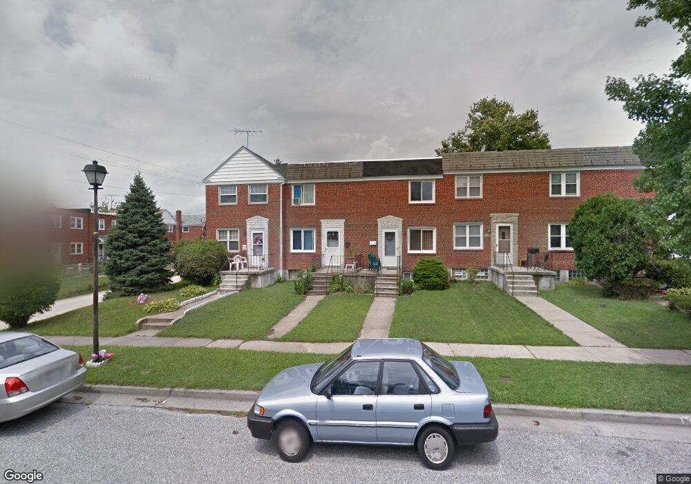 1302 Deanwood Rd, Parkville, MD 21234 - photo 1