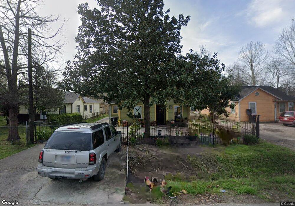 3306 King St, Houston, TX 77026 - photo 1