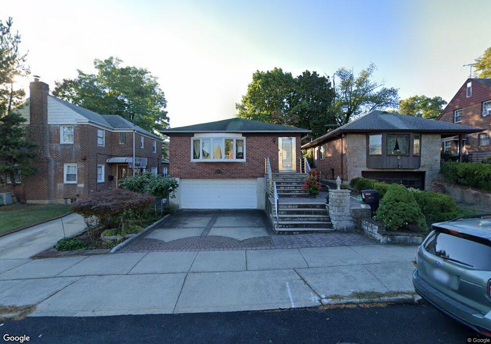 17634 80th Rd, Jamaica, NY 11432 - photo 1