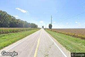 147 Hillview Rd, Hillview, IL 62050