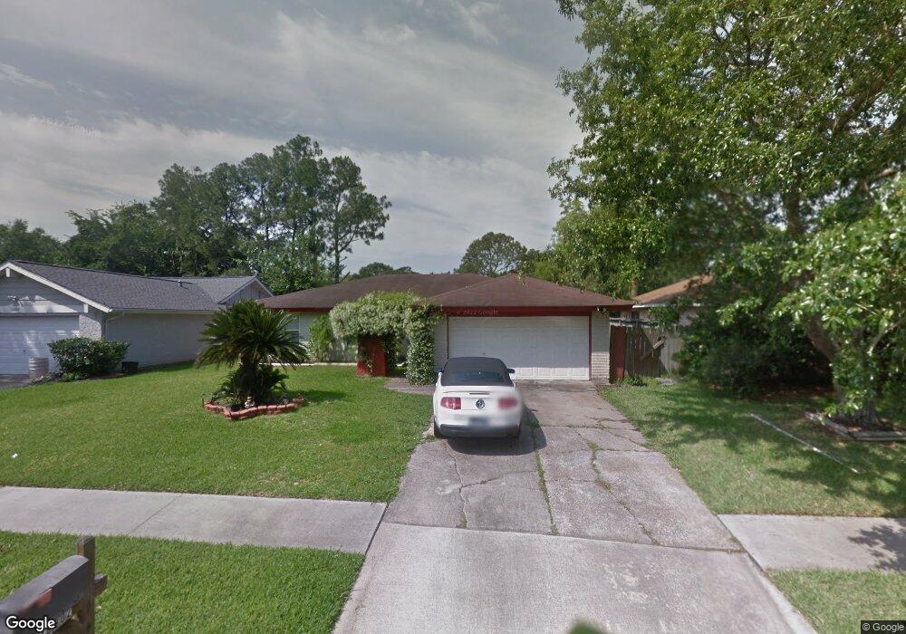 16802 Townes Rd, Friendswood, TX 77546 - photo 1