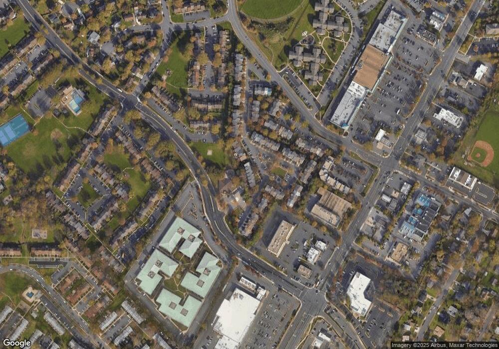 1162 Cypress Tree Place, Herndon, VA 20170 - photo 1