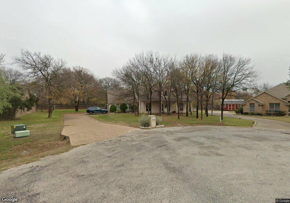 3211 Crossbridge Cir, Granbury, TX 76049 - photo 1
