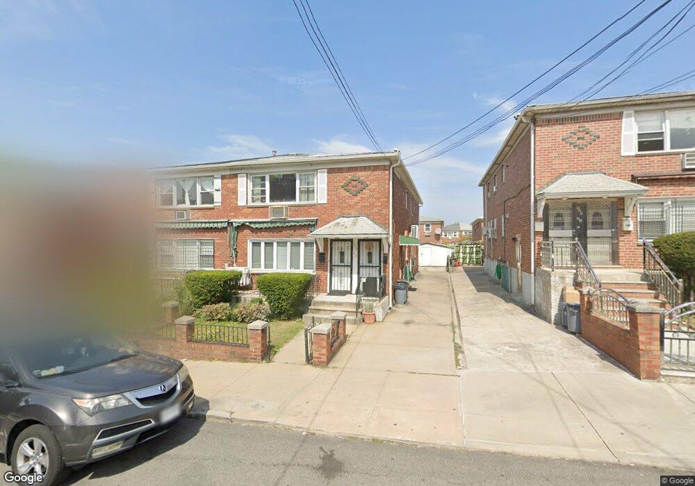 13017 60th Ave unit 2nd FL, Flushing, NY 11355 - photo 1