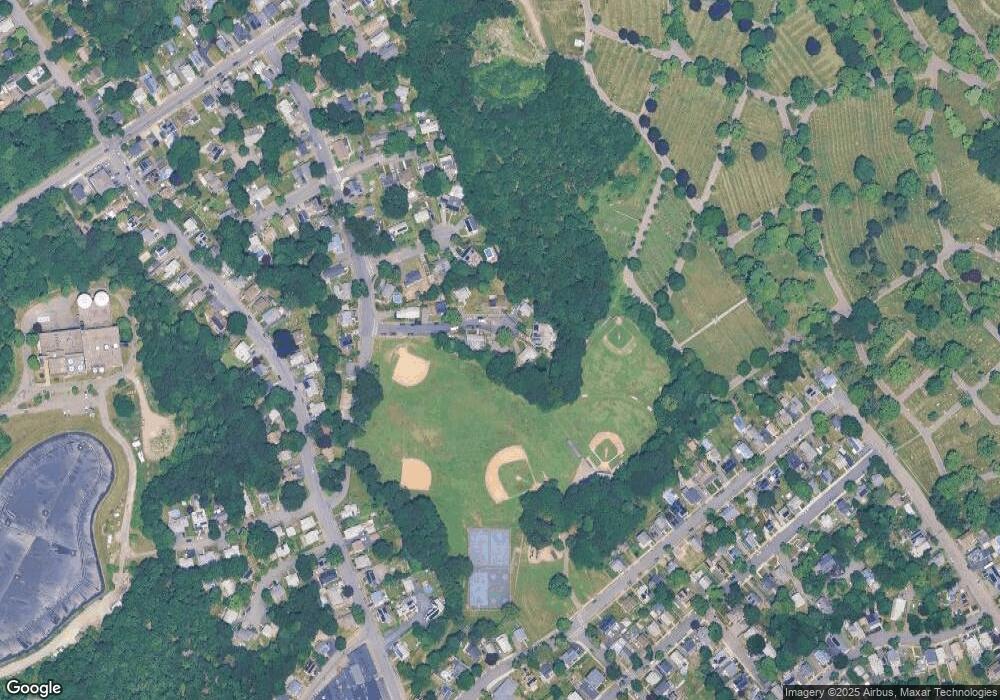 29 Clark Cir, Lynn, MA 01905 - photo 1