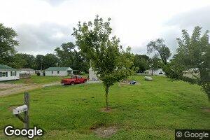 200 S Crosno Ave, Bonnie, IL 62816