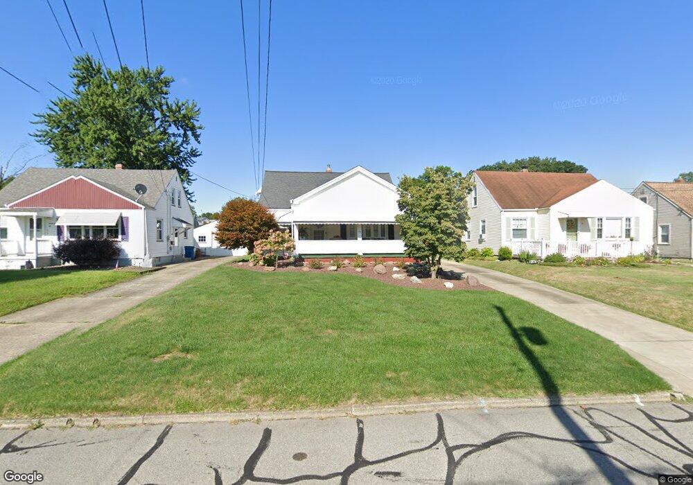 95 Iroquois St, Struthers, OH 44471 - photo 1